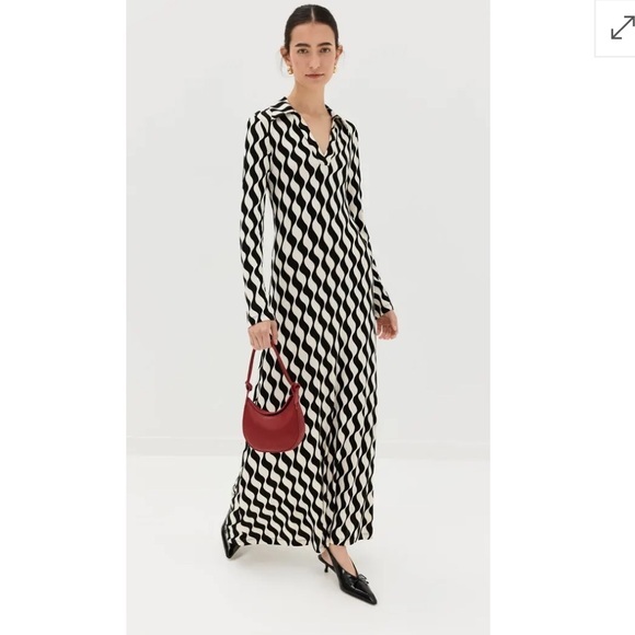 RIXO Dresses & Skirts - Rixo Dress Tillie Maxi Jersey Collar in Mono Wave Black White